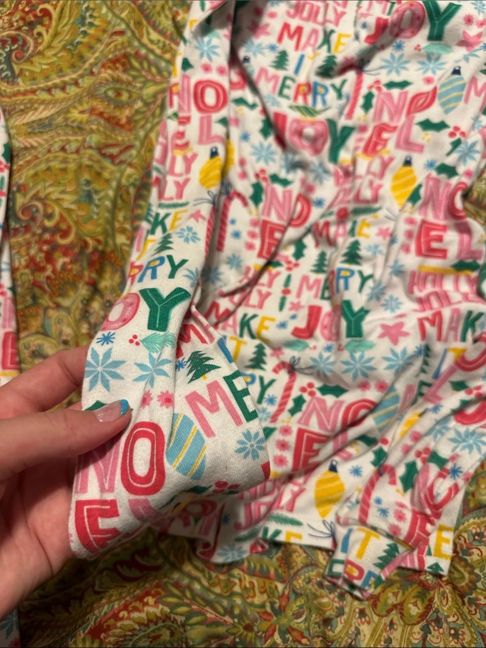 Place Girls' White Holiday Word-Print Pajama Set with Pink & Green Accents